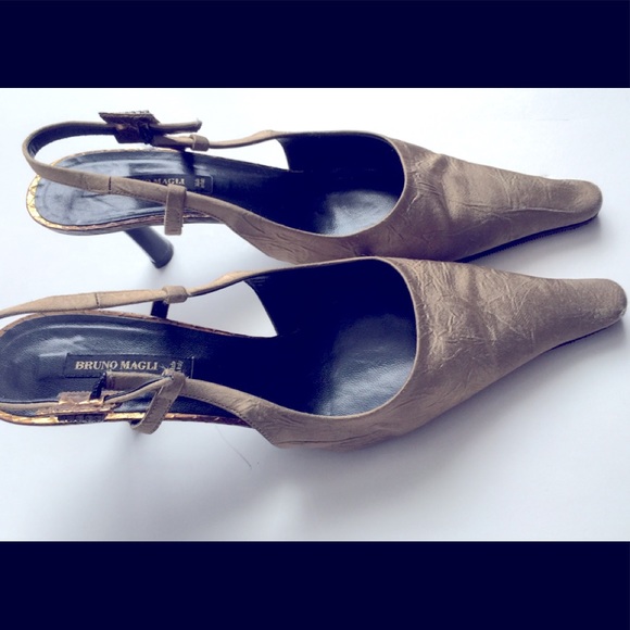 BRUNO MAGLI Pump 2” Heels - Picture 6 of 12